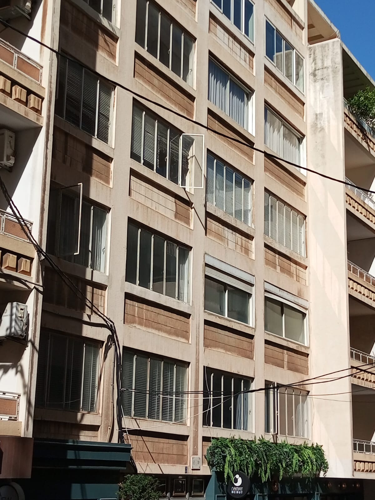 building-img